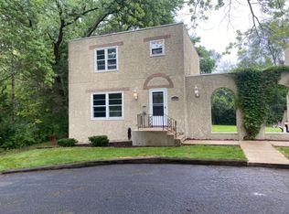 28772 W Golf View Dr, Spring Grove, IL 60081