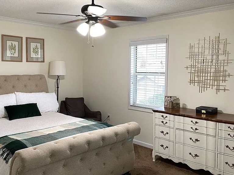 109 Tamara Ct — Photo 7