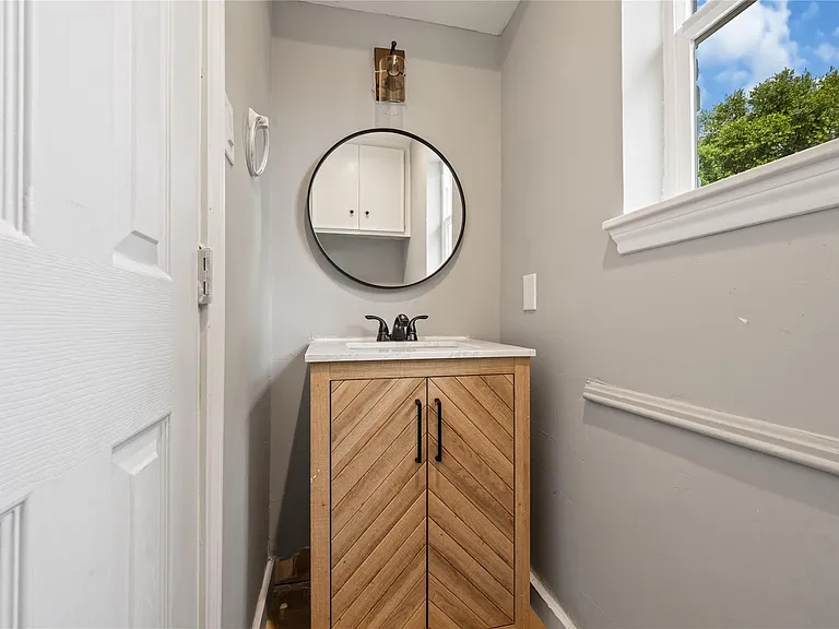 14015 Cleobrook Dr — Photo 23