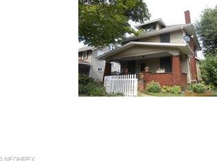 300 Bellflower Ave NW, Canton, OH 44708