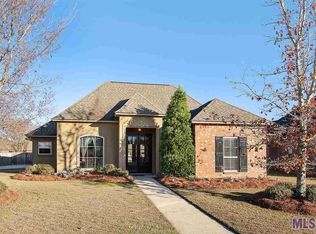 4004 Moss Trail Dr, Zachary, LA 70791