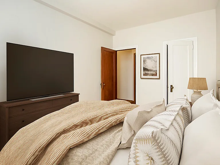 435 Spence St #20 — Photo 4