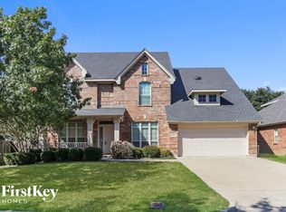 6812 Briarwood Dr, Fort Worth, TX 76132