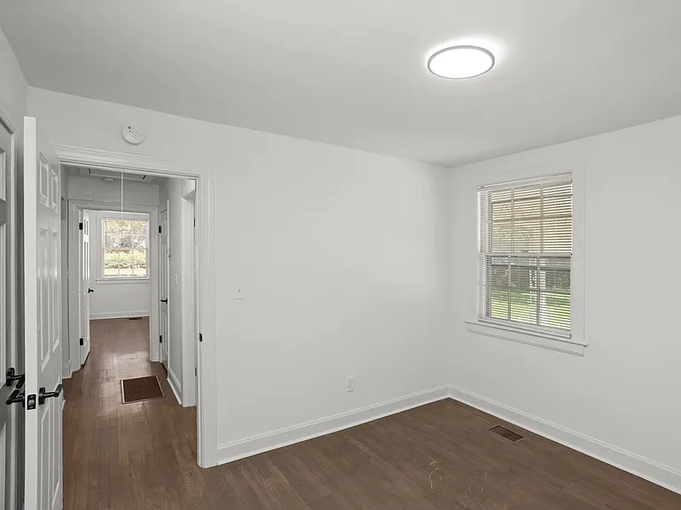 1001 Horseshoe Dr — Photo 19