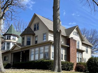 1502 Adams Ave, Dunmore, PA 18509