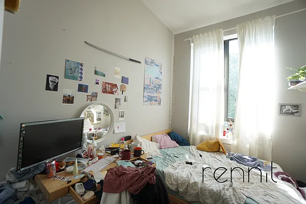 Rented by Rennit Inc. | media 24