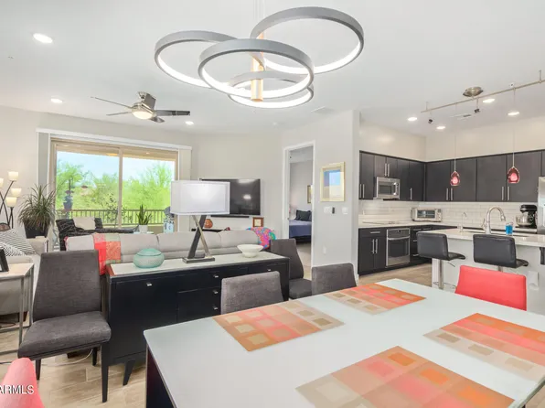 250 W QUEEN CREEK Road #207, Chandler, AZ 85248