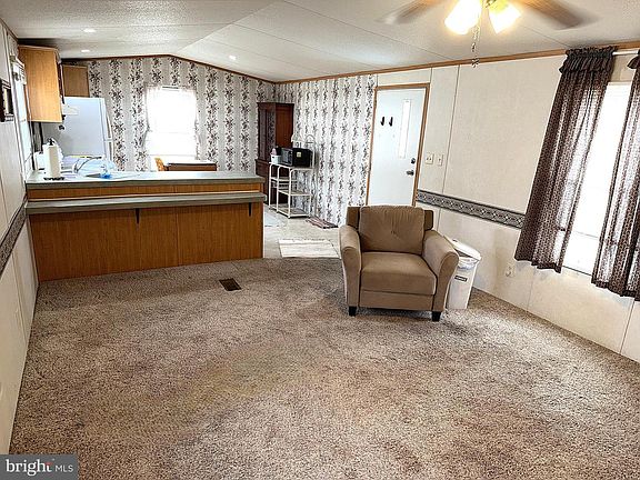 3rd image of 1624 Shannon O Cir