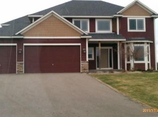 9580 Glacier Rd, Saint Bonifacius, MN 55375