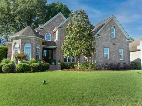 57 Wrights Mill Dr, Jackson, TN 38305