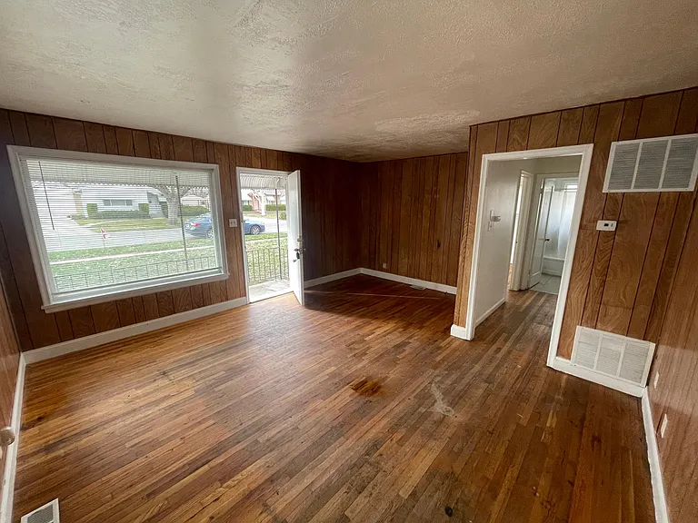 754 N Colorado St — Photo 10
