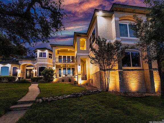 2nd image of 112 Los Colinas
