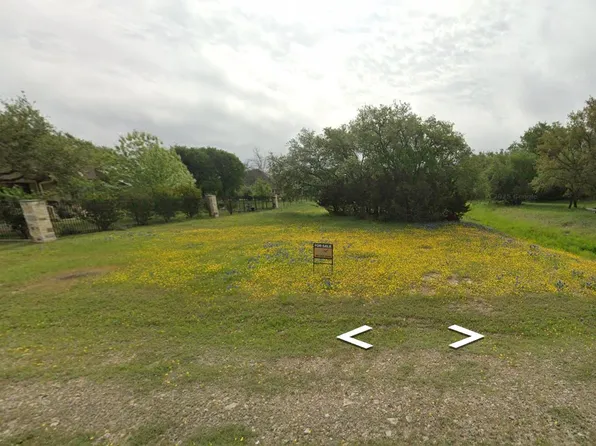 224 Sunday Dr, Burnet, TX 78611
