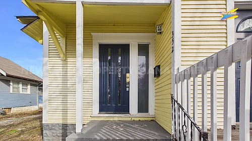 352 N Holyoke Pl Photo 1
