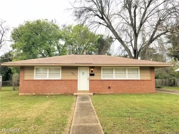 507 Capitol Parkway Ct, Montgomery, AL 36107