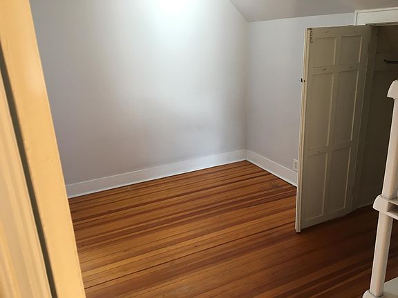 5th image of 21 Cuyler Ave APT 4