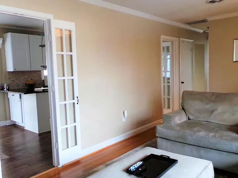 10719 Jones St — Photo 19