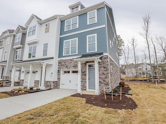 These photos are representative of this floor plan, but all options may not be available in every co