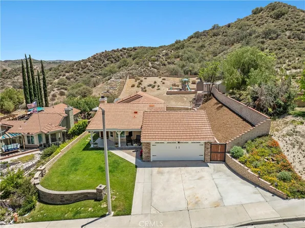 15242 Poppy Meadow St, Santa Clarita, CA 91387