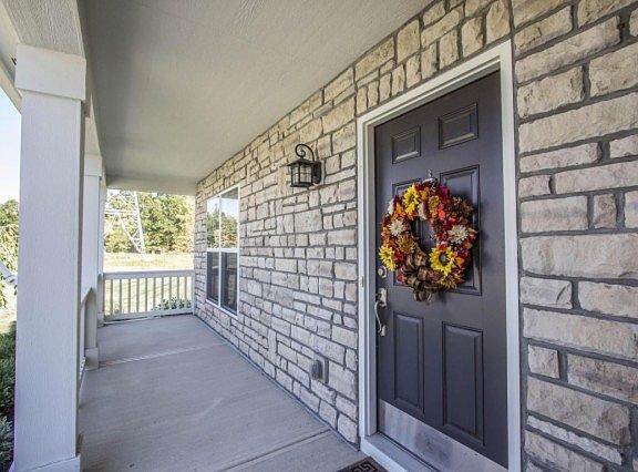 4th image of 3148 Abbey Knoll Ct