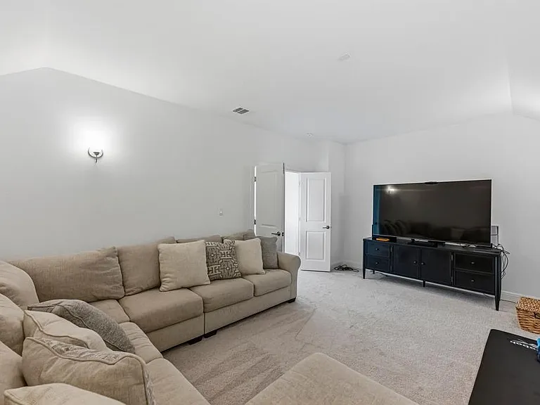 6700 Cliff Rose Dr — Photo 13
