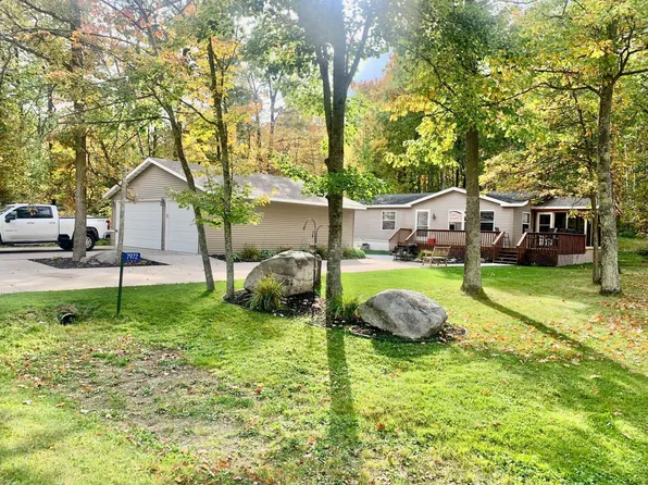 7972 Tree Frog Dr NW, Walker, MN 56484