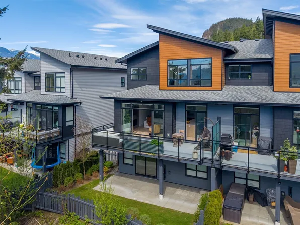 41203 Highline Pl, Squamish, BC V8B 1C2