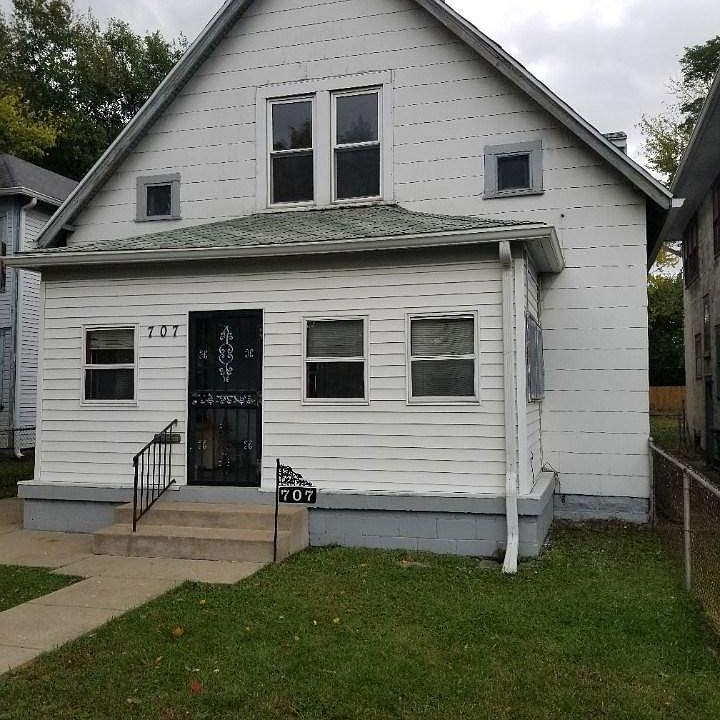 1st image of 707 W 31st St
