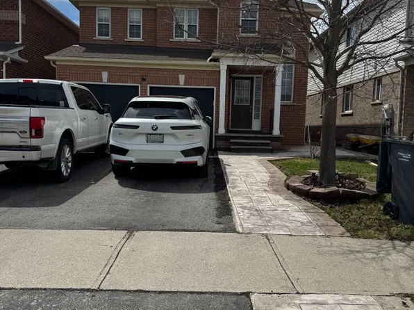 58 Brentcliff Dr, Brampton, ON L7A 2N2