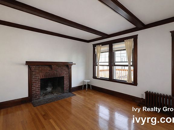 2nd image of 28 Commonwealth Rd #2