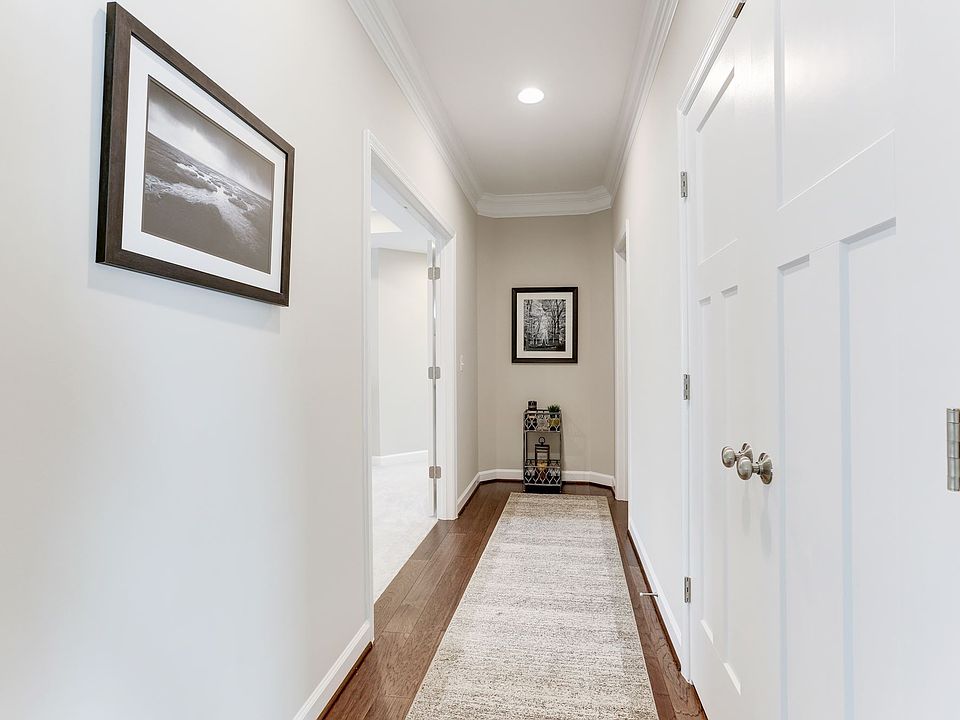 1st image of 41688 Rosemont Pl