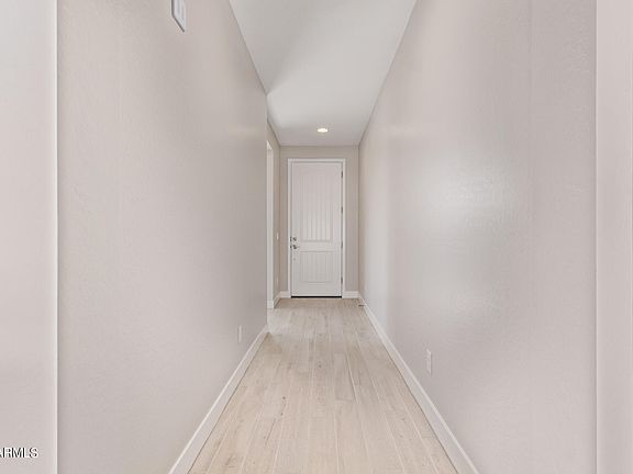 5th image of 17690 W SILVERWOOD Drive
