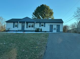 207 Chapman Ln, Columbia, TN 38401