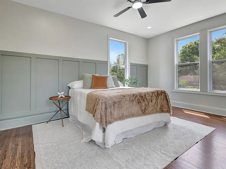 3020 Daytona Ave — Photo 13