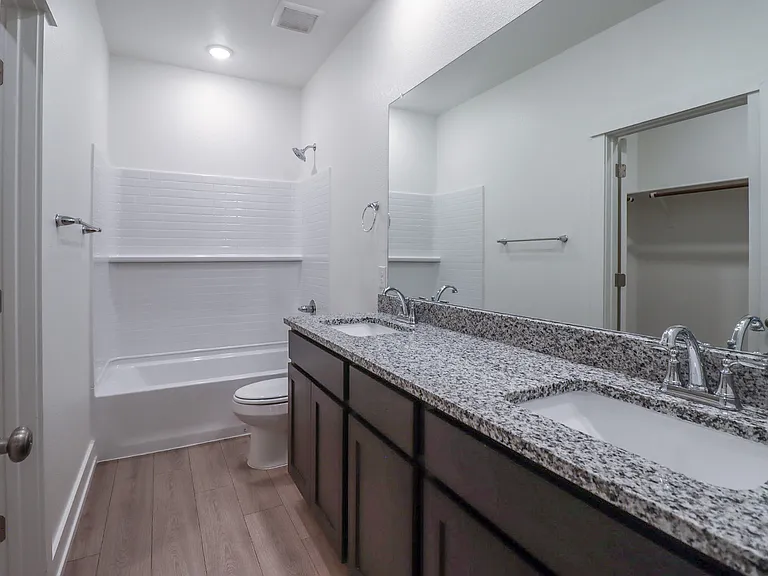 618 Campus St #1 — Photo 20