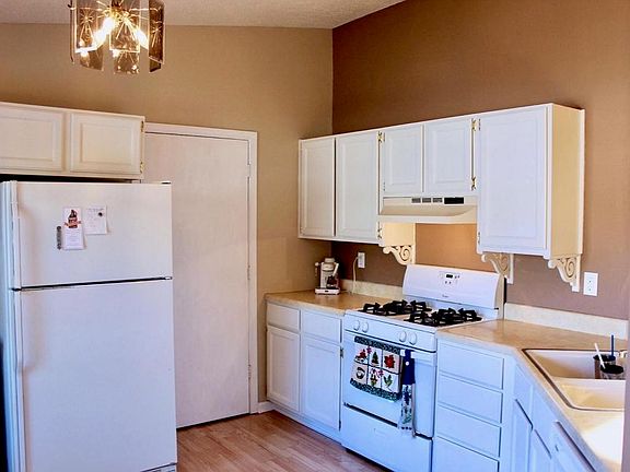Kitchen with plenty of natural lighting