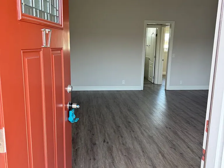 1027 S Atlantic Blvd — Photo 32