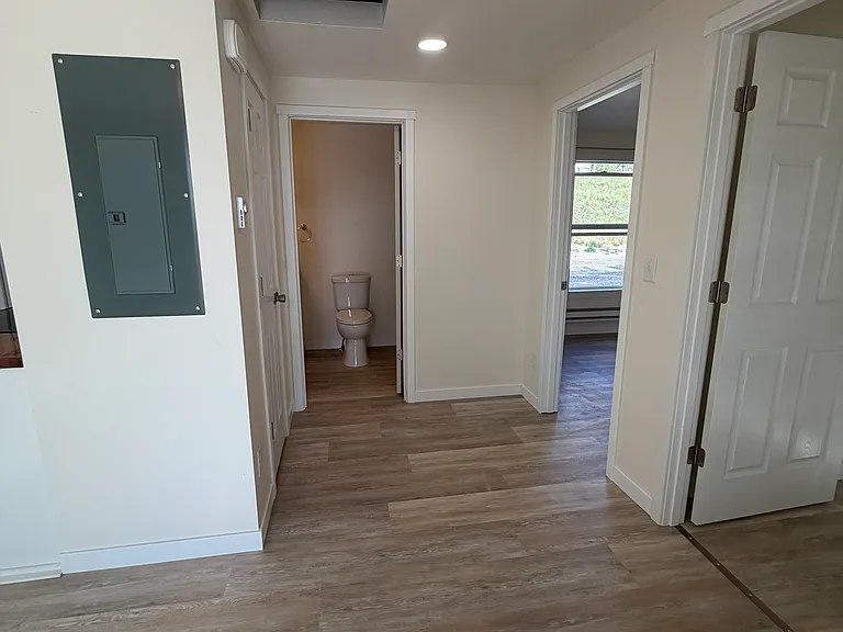 1141 S Nebraska Ave — Photo 9