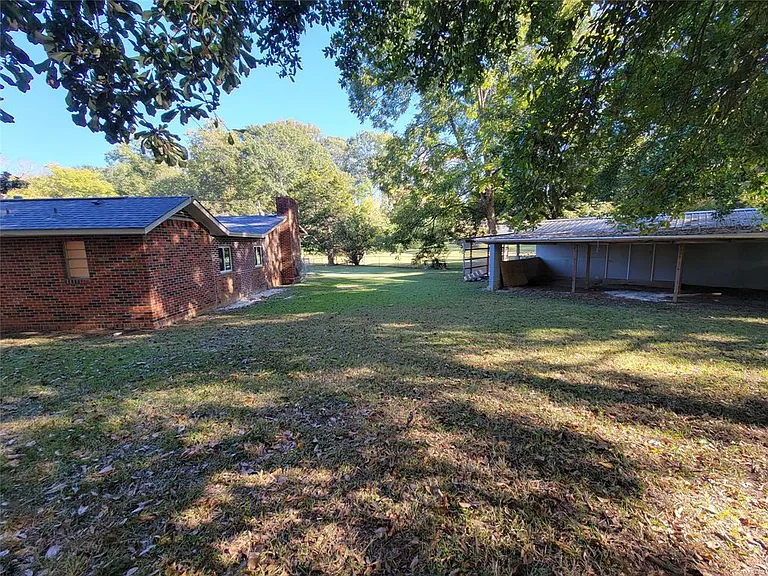 950 Karen Rd — Photo 20