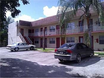 2nd image of 2506 Pierce St APT 7A