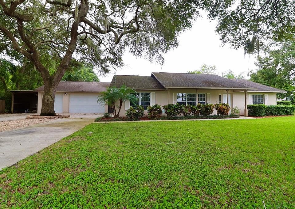 1st image of 2352 Lake Lizzie Ct