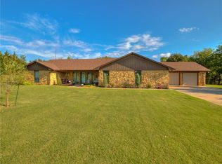 14213 SW 67th St, Mustang, OK 73064