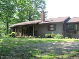 825 Mountain Rd, Milton, PA 17847