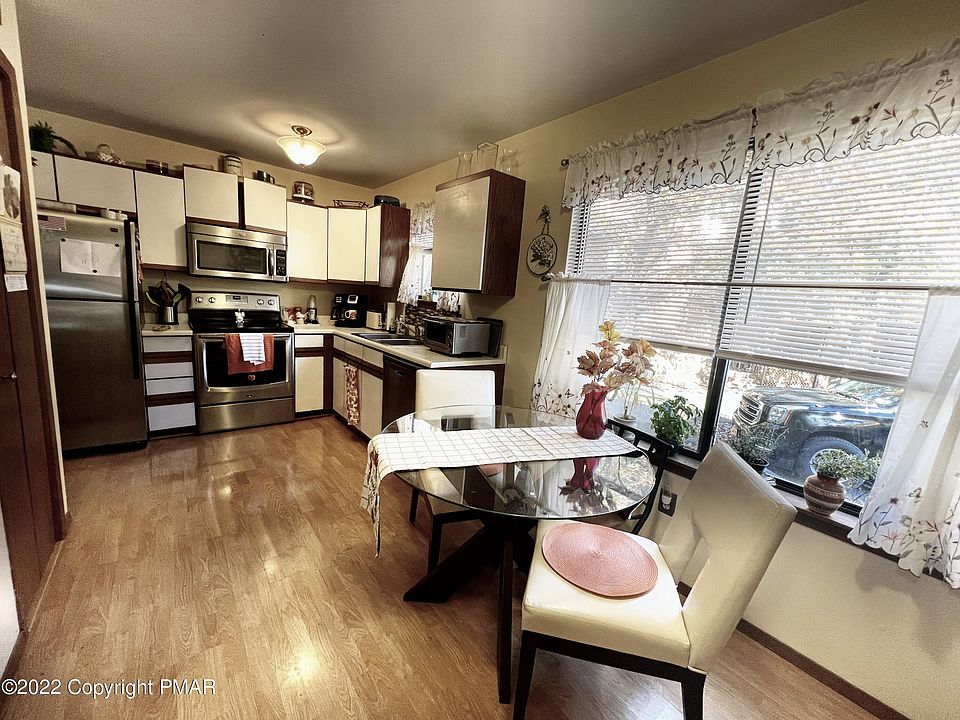 518 Wales Ct Bushkill, PA, 18324 Apartments for Rent Zillow