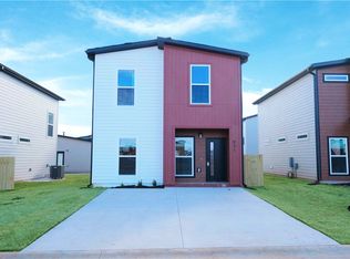 831 New York Ave, Bentonville, AR 72713