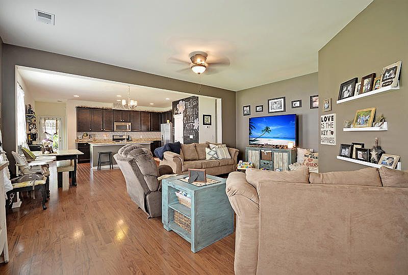 2nd image of 273 Oglethorpe Cir
