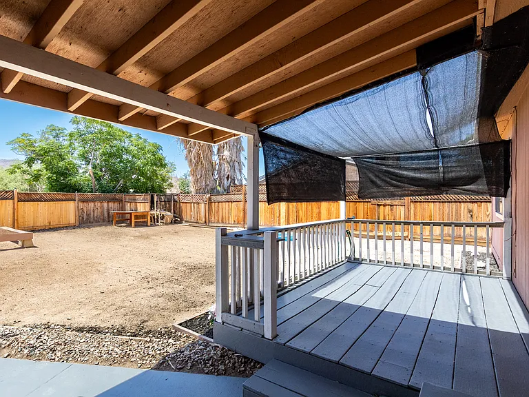 72476 Sunnyvale Dr — Photo 18