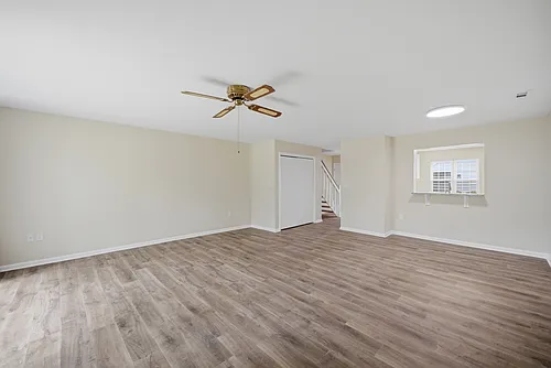 5109 Glenwood Way Photo 1
