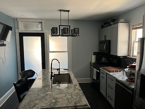 2nd image of 5527 N Monitor Ave Unit 1
