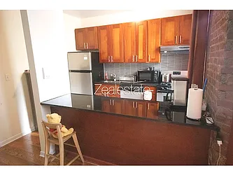 Rented by ZealEstate Group Inc